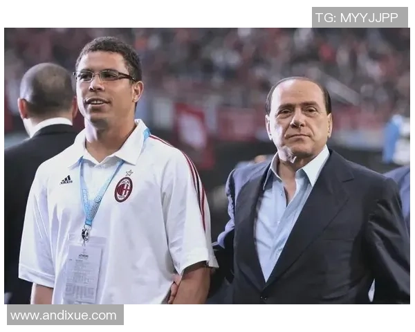 昔日足球巨星重聚老队长名单照片见证辉煌岁月与传奇故事 昔日足球巨星重聚老队长名单照片见证辉煌岁月与传奇故事