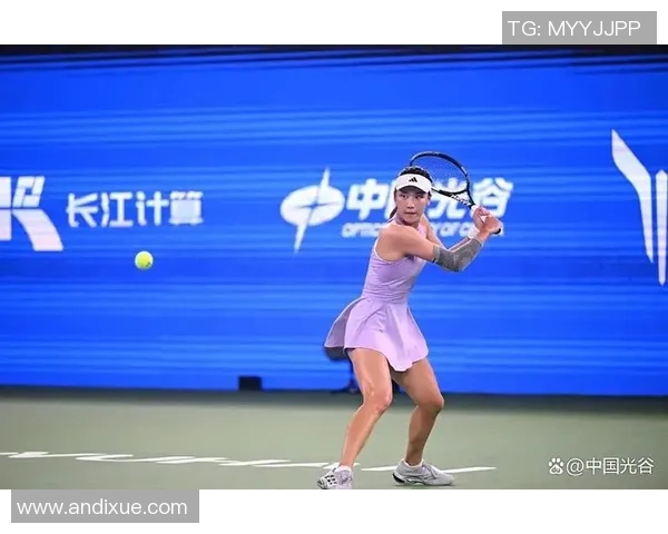 武汉网球队的节奏与风采探秘让我们一起感受网球的魅力与激情 武汉网球队的节奏与风采探秘让我们一起感受网球的魅力与激情